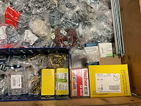 Partij bouw- en bevestigingsmateriaal - afbeelding 7 van  11