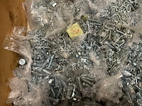 Partij bouw- en bevestigingsmateriaal - afbeelding 10 van  11