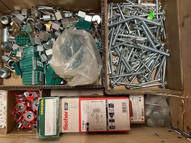 Partij bouw- en bevestigingsmateriaal - afbeelding 5 van  7