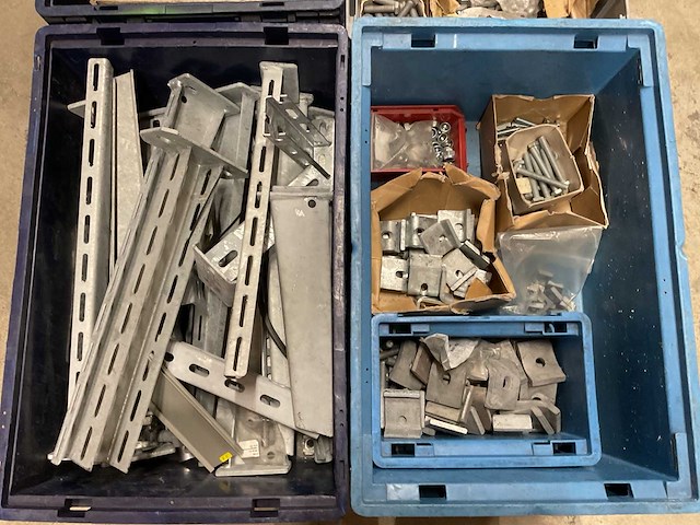 Partij bouw- en bevestigingsmateriaal - afbeelding 2 van  7