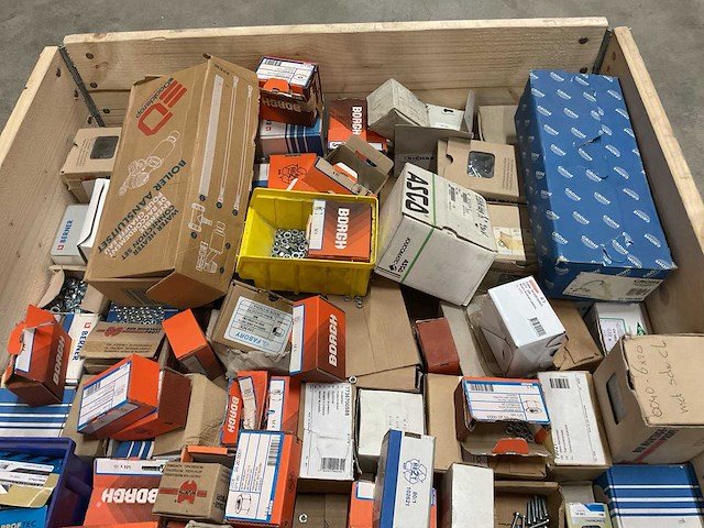 Partij bouw- en bevestigingsmateriaal - afbeelding 4 van  4