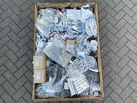 Partij bouw- en bevestigingsmateriaal - afbeelding 1 van  11