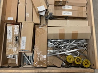 Partij bouw- en bevestigingsmateriaal - afbeelding 2 van  6