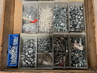 Partij bouw- en bevestigingsmateriaal - afbeelding 2 van  3