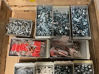 Partij bouw- en bevestigingsmateriaal - afbeelding 3 van  3