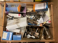 Partij bouw- en bevestigingsmateriaal - afbeelding 4 van  9