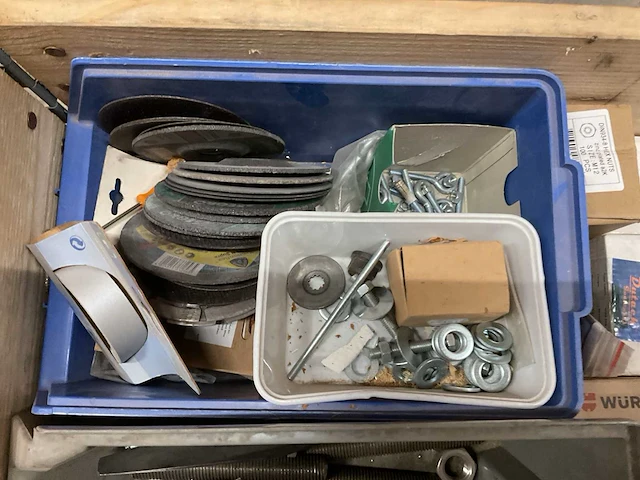 Partij bouw- en bevestigingsmateriaal - afbeelding 7 van  9