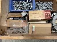 Partij bouw- en bevestigingsmateriaal - afbeelding 9 van  9