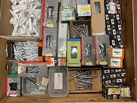 Partij bouw- en bevestigingsmateriaal - afbeelding 2 van  5