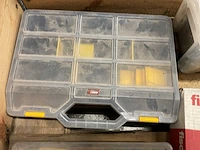 Partij bouw- en bevestigingsmateriaal - afbeelding 3 van  12