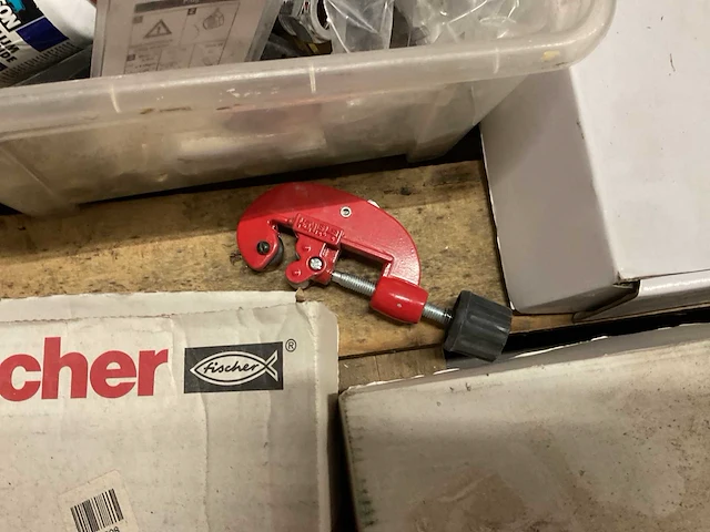 Partij bouw- en bevestigingsmateriaal - afbeelding 12 van  12