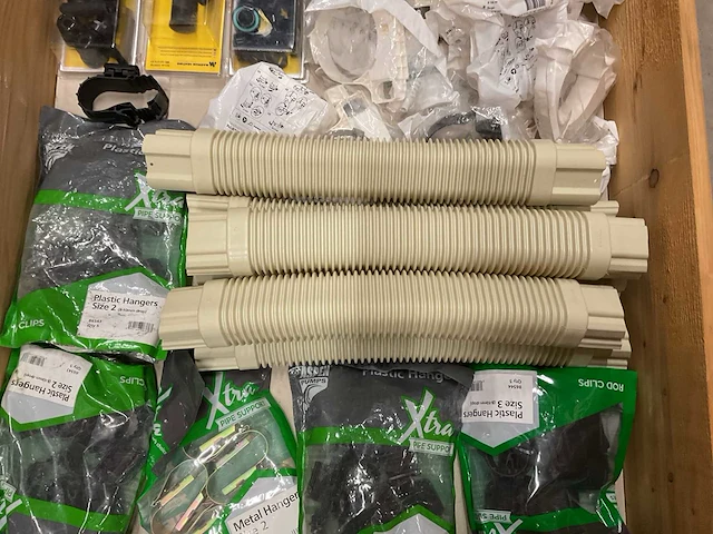 Partij bouw- en bevestigingsmateriaal - afbeelding 5 van  6