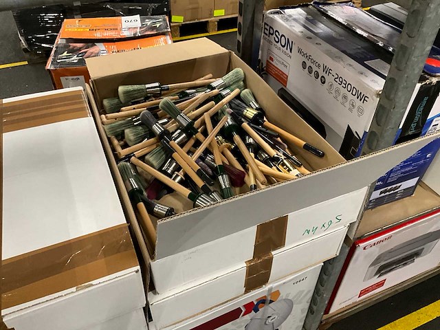 Partij bouw- en tuingereedschappen retourgoederen - afbeelding 2 van  12