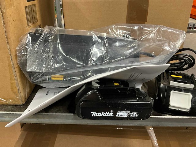 Partij bouw- en tuingereedschappen retourgoederen - afbeelding 7 van  12