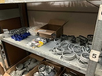 Partij bouw materialen - afbeelding 1 van  7
