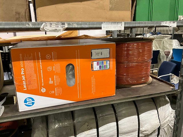 Partij bouwbenodigdheden en bekabeling, retourgoederen - afbeelding 8 van  11