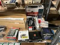 Partij bouwbenodigdheden, retourgoederen - afbeelding 2 van  6