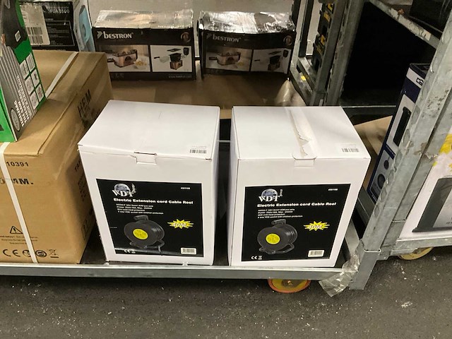 Partij bouwbenodigdheden retourgoederen - afbeelding 8 van  9