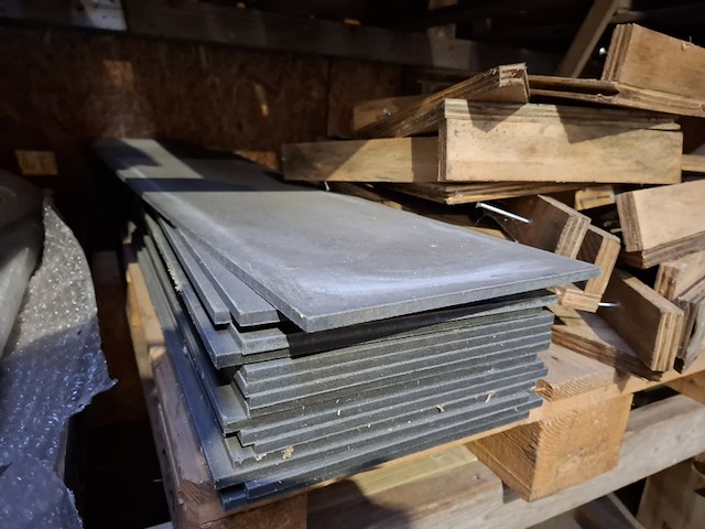 Partij bouwbenodigdheden - afbeelding 16 van  65