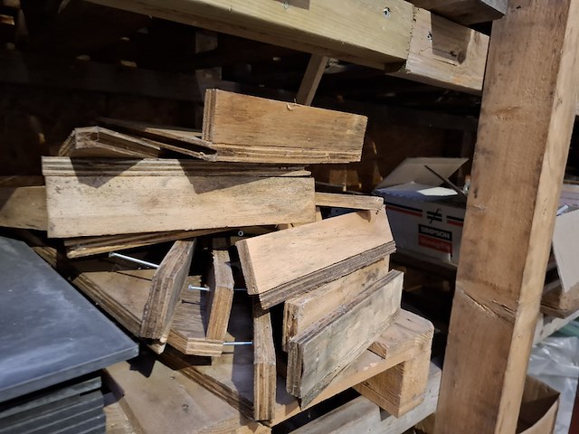 Partij bouwbenodigdheden - afbeelding 17 van  65