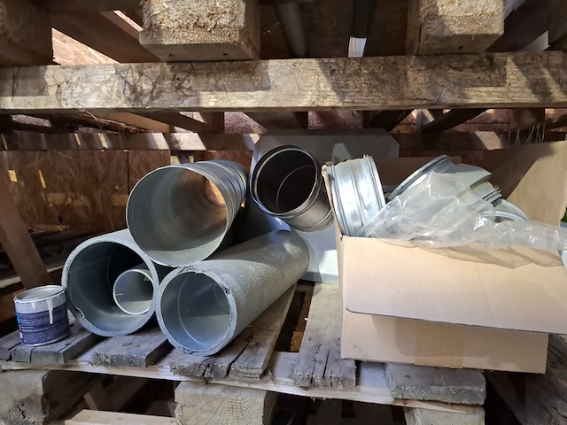 Partij bouwbenodigdheden - afbeelding 21 van  65