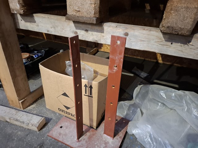 Partij bouwbenodigdheden - afbeelding 31 van  65