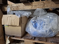 Partij bouwbenodigdheden - afbeelding 37 van  65