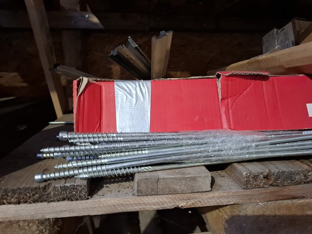 Partij bouwbenodigdheden - afbeelding 41 van  65