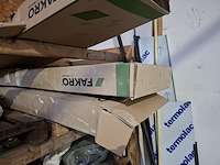 Partij bouwbenodigdheden - afbeelding 50 van  65