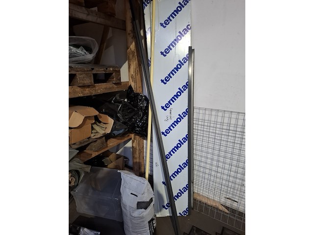 Partij bouwbenodigdheden - afbeelding 60 van  65