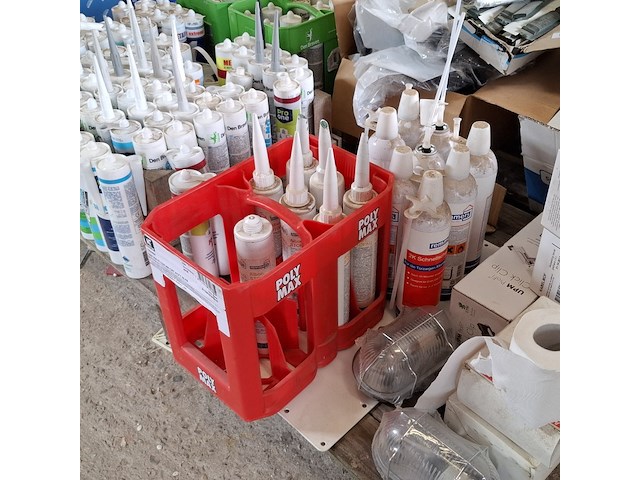 Partij bouwbenodigdheden - afbeelding 15 van  17