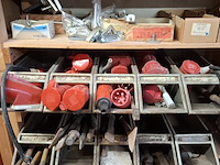 Partij bouwbenodigdheden - afbeelding 4 van  56