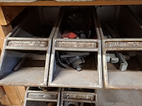 Partij bouwbenodigdheden - afbeelding 10 van  56