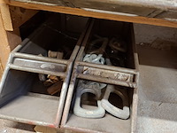 Partij bouwbenodigdheden - afbeelding 13 van  56