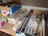 Partij bouwbenodigdheden - afbeelding 22 van  56