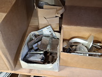 Partij bouwbenodigdheden - afbeelding 26 van  56