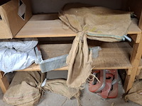 Partij bouwbenodigdheden - afbeelding 30 van  56