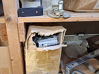 Partij bouwbenodigdheden - afbeelding 38 van  56