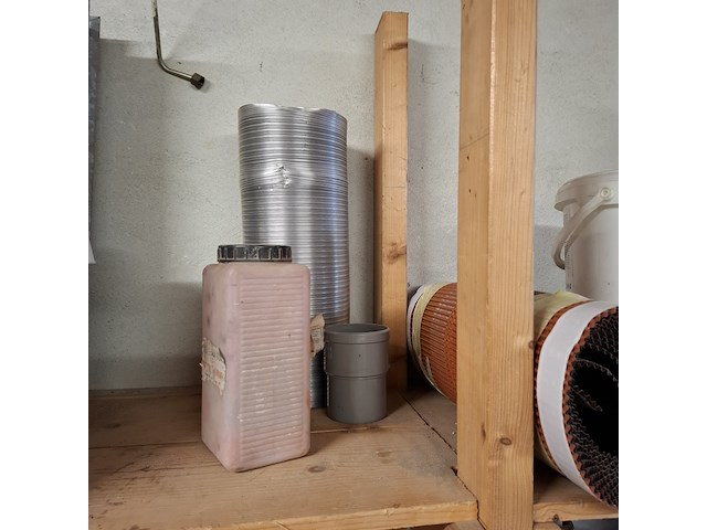 Partij bouwbenodigdheden - afbeelding 34 van  56