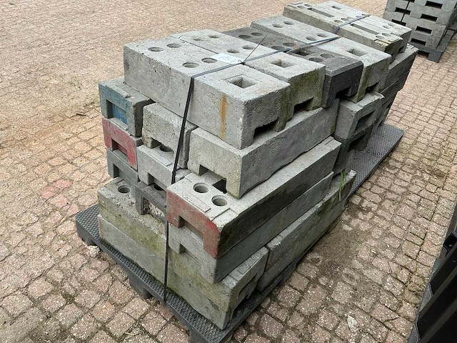 Partij bouwhekvoeten - afbeelding 5 van  5