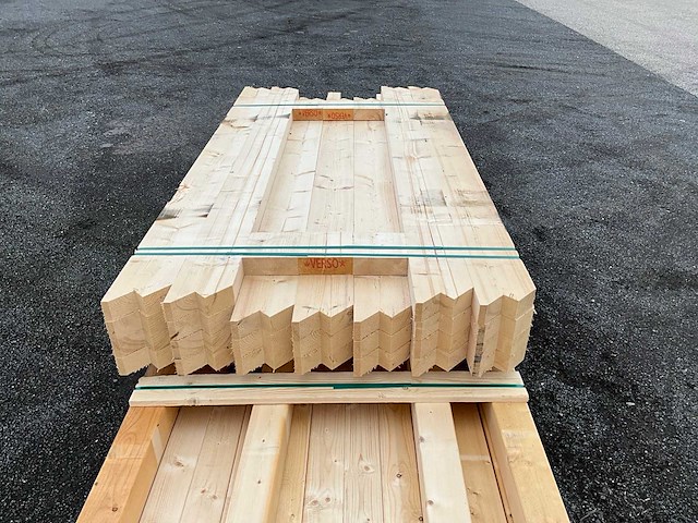 Partij bouwhout balken - afbeelding 9 van  10