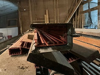 Partij bouwhout en kunstof profielen - afbeelding 3 van  6