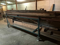 Partij bouwhout en kunstof stroomrail profielen - afbeelding 4 van  6