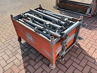 Partij bouwlift schuifpoort palen - afbeelding 2 van  3