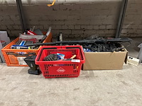 Partij bouwmarkt artikelen en diversen - afbeelding 1 van  8