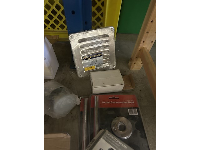 Partij bouwmarkt artikelen w.o. afvoerplug, hoekstopkraan w.o. raminex, wisa, wirquin - afbeelding 7 van  7
