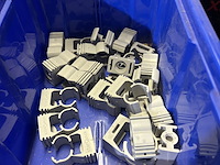 Partij bouwmarkt artikelen w.o. diverse soorten tape, werkkleding - afbeelding 8 van  9
