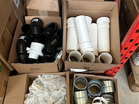 Partij bouwmarktartikelen w.o. diverse pvc buismateriaal buis delen/bochten - afbeelding 1 van  7