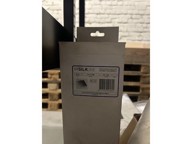 Partij bouwmarktartikelen w.o. spiegelverwarmingselement w.o. silkline - afbeelding 6 van  6