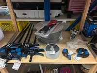 Partij bouwmarktmaterialen w.o. snelspanlijmklemmen w.o. hbm, activa